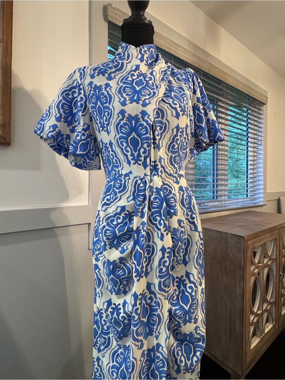 entro Blue and White Printed Maxi Dress - Picture 4 of 11